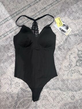 True & Co. Black Lace-Back Shaping Bodysuit size Medium New With Tags